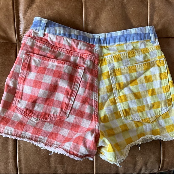 Farm Rio gingham jean shorts size medium - Picture 2 of 3